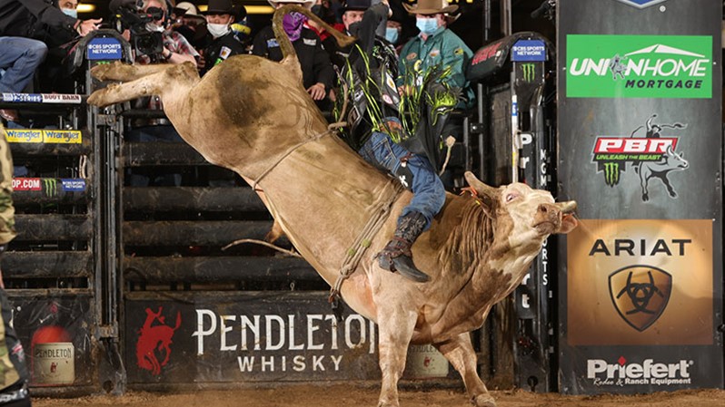 José Vitor Leme é o campeão mundial de 2020 — A Professional Bull Riders