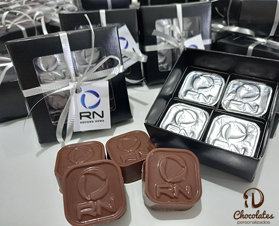 Embalagem personalizada com 4 un Chocolate bis - Ana Bula