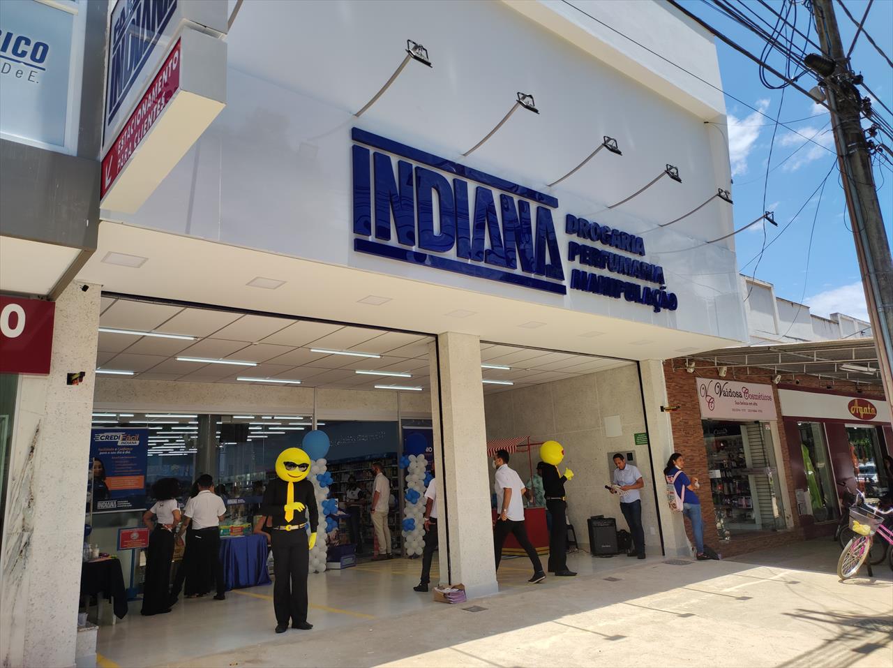 Farmácia Indiana é inaugurada em Ipanema