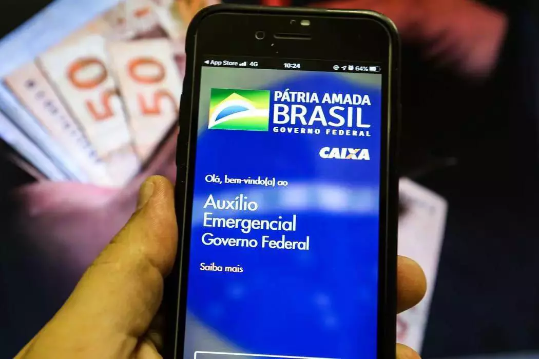 Consulta a direito de receber auxílio emergencial começa amanhã, após mudança