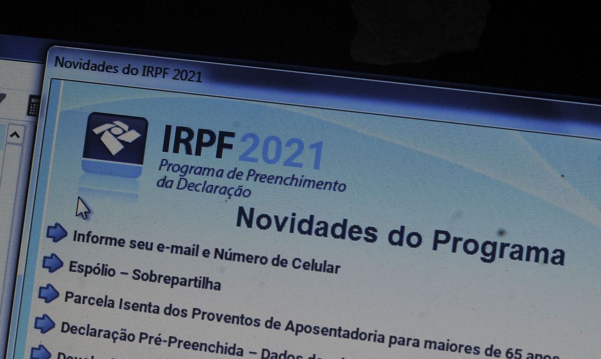 Câmara aprova projeto que prorroga entrega do IR até 31 de julho