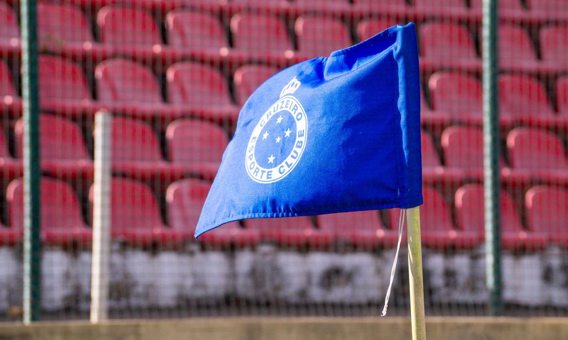 Cruzeiro reassume a liderança do Campeonato Mineiro