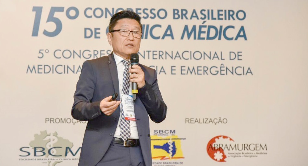 Mês da consciência celíaca: entrevista com dr. Hoiti Okamoto