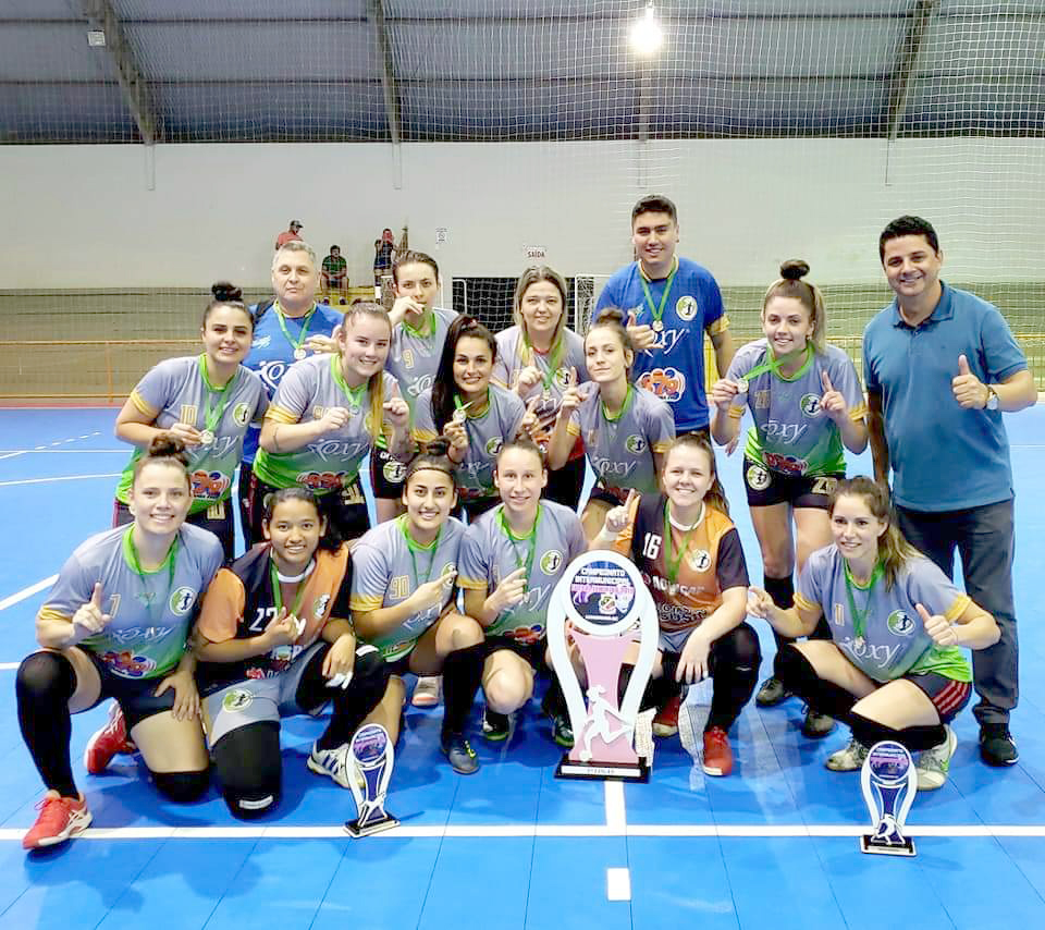 Atleta mafrense Gabrielly Gonçalves Fernande conta sua trajetória no futsal e no futebol