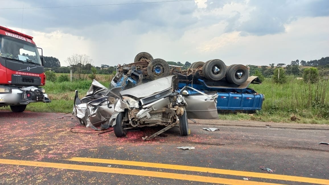 Engavetamento entre quatro veículos resulta em morte em Canoinhas