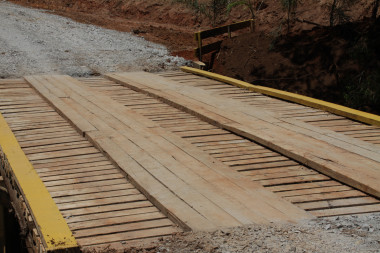 Prefeitura constrói ponte nova na divisa entre Rio do Cedro e Papanduva