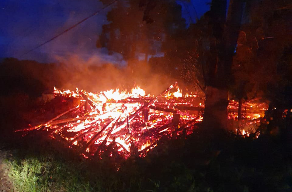 Incêndio destrói casa na localidade de Bela Vista do Sul, em Mafra