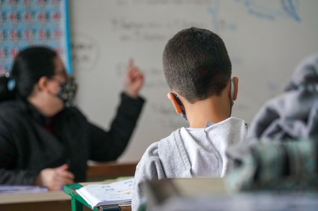 Decreto autoriza aulas 100% presenciais para todos os estudantes em SC