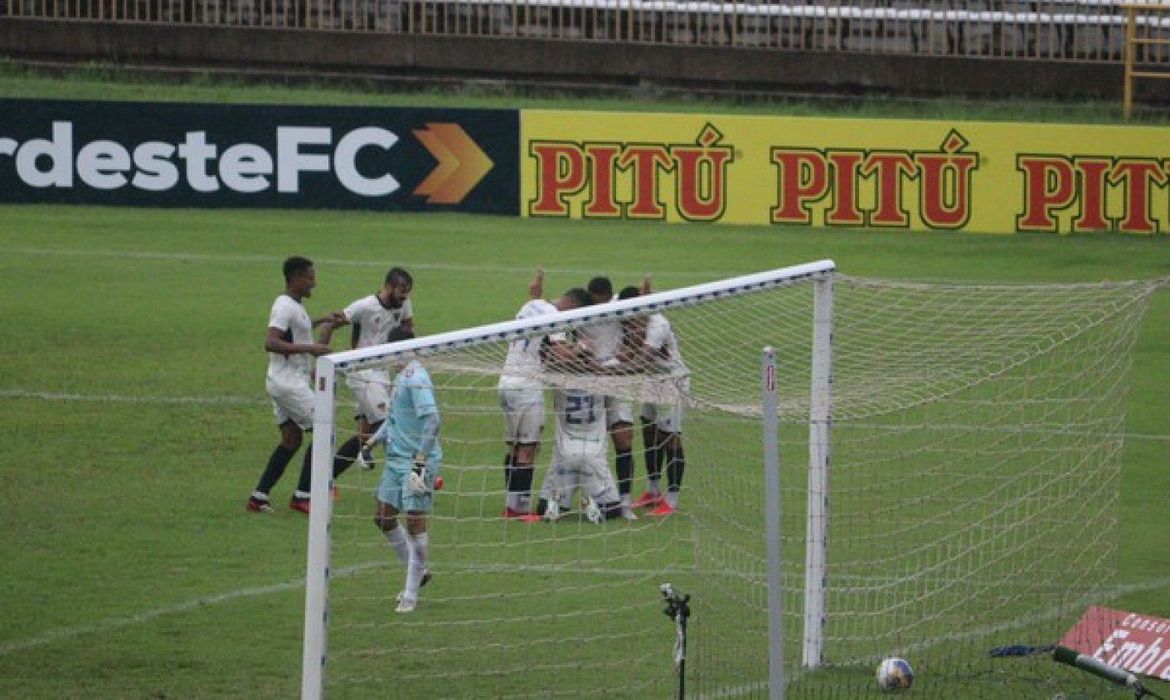 4 de Julho perde para o Fortaleza em jogo pela Copa do Nordeste