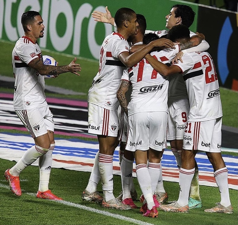 Copa do Brasil: 4 de Julho é atropelado pelo São Paulo e perde por 9 a 1