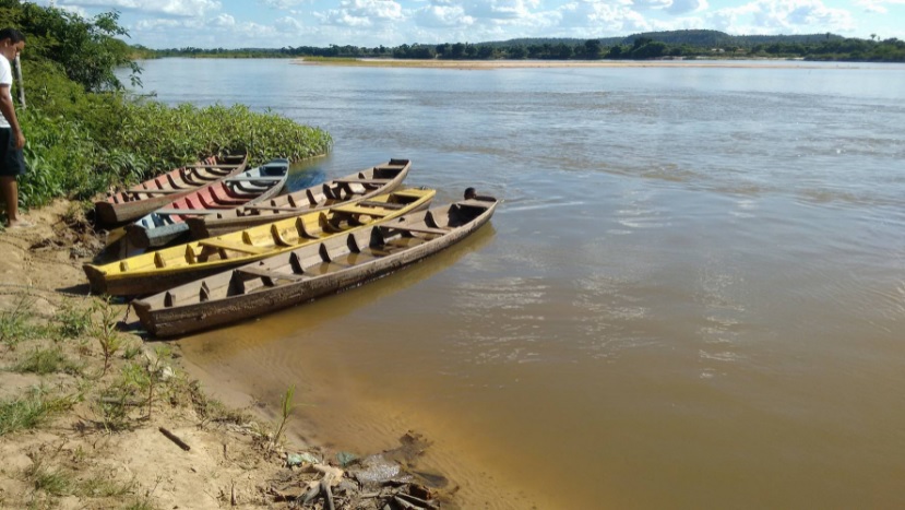 Homem pede canoa emprestada e morre afogado