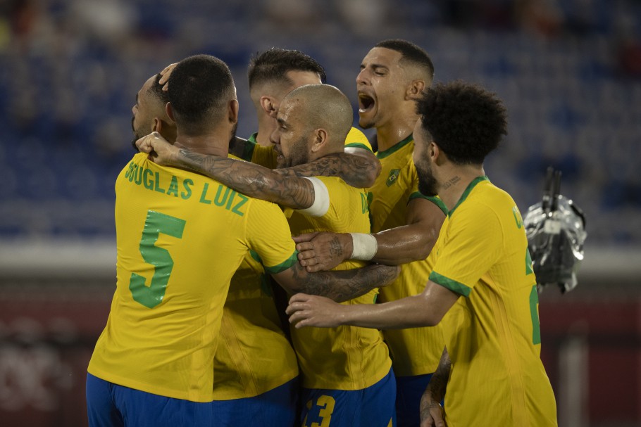 Brasil vence a Espanha e fatura o ouro nos Jogos Olímpicos de Tóquio