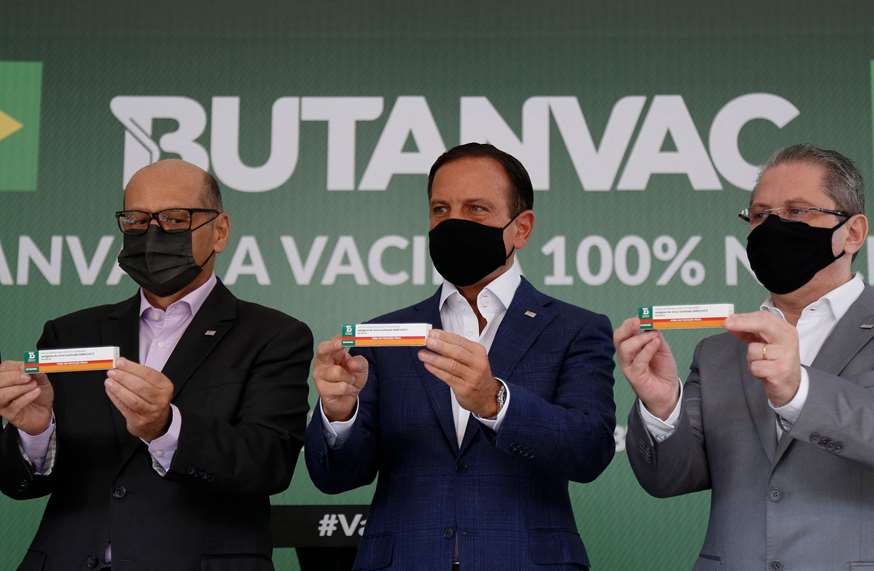 Doria anuncia vacina nacional do Butantan, e Governo Bolsonaro corre para lançar imunizante próprio