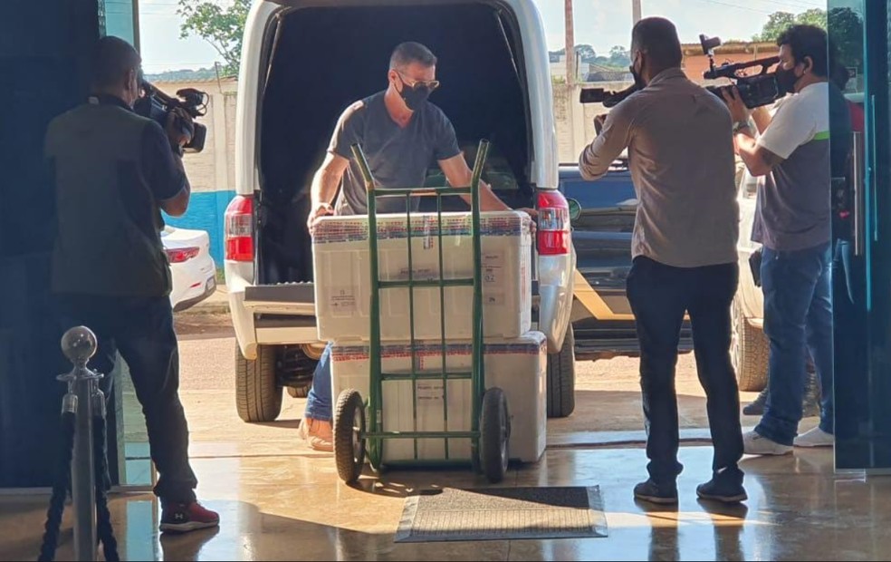 Rondônia recebe primeiro lote com mais de 10 mil doses da vacina da Janssen