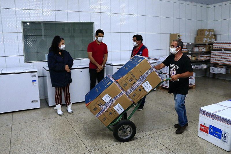 Rondônia recebe do Governo Federal lote com mais de 60 mil doses de vacinas contra a covid-19