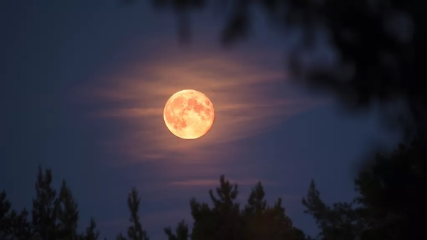 Veja como assistir à lua cheia do 'morango' de junho nesta quinta-feira