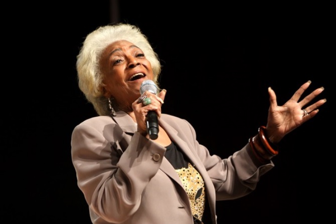 Mulher em Movimento: veja como Nichelle Nichols transformou a NASA