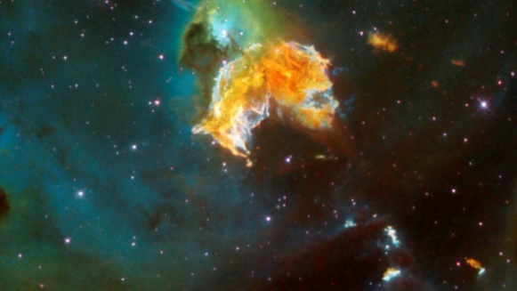 O impressionante remanescente de supernova parece o Pac-Man engolindo estrelas