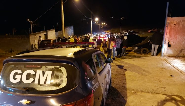 VÍDEO: Festa com mais de 500 pessoas é encerrada em Barbacena