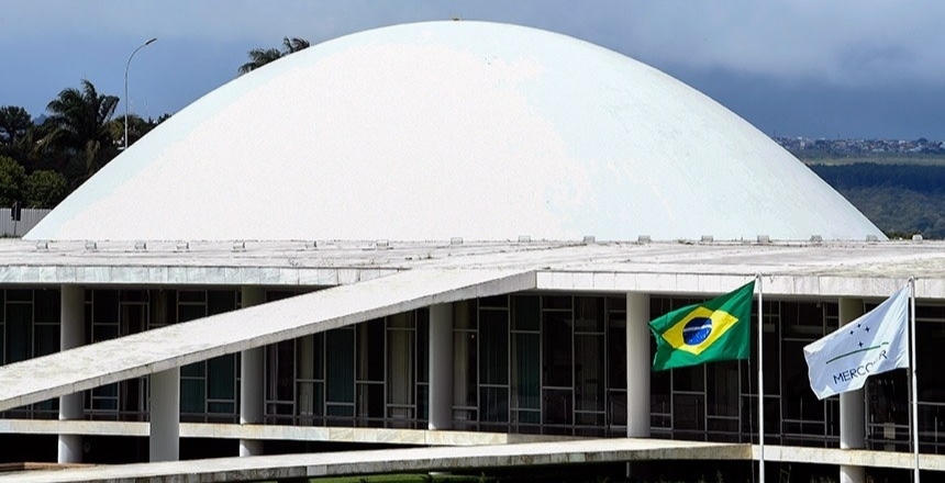 Proibição de despejo durante a pandemia está na pauta do Plenário desta terça