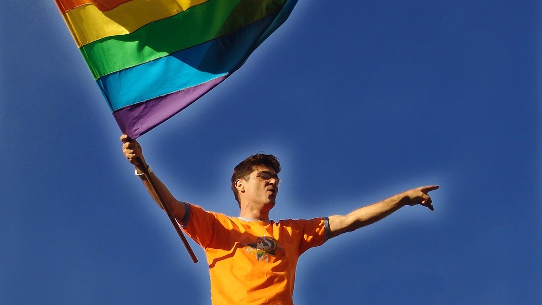 Cofundador do Movimento Gay de Minas morre de Covid-19