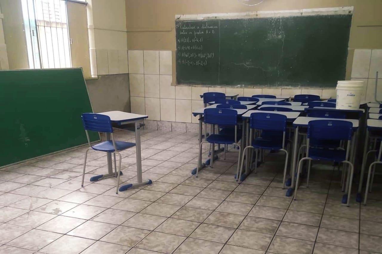 Retorno às aulas presenciais em Santos Dumont é adiado para outubro