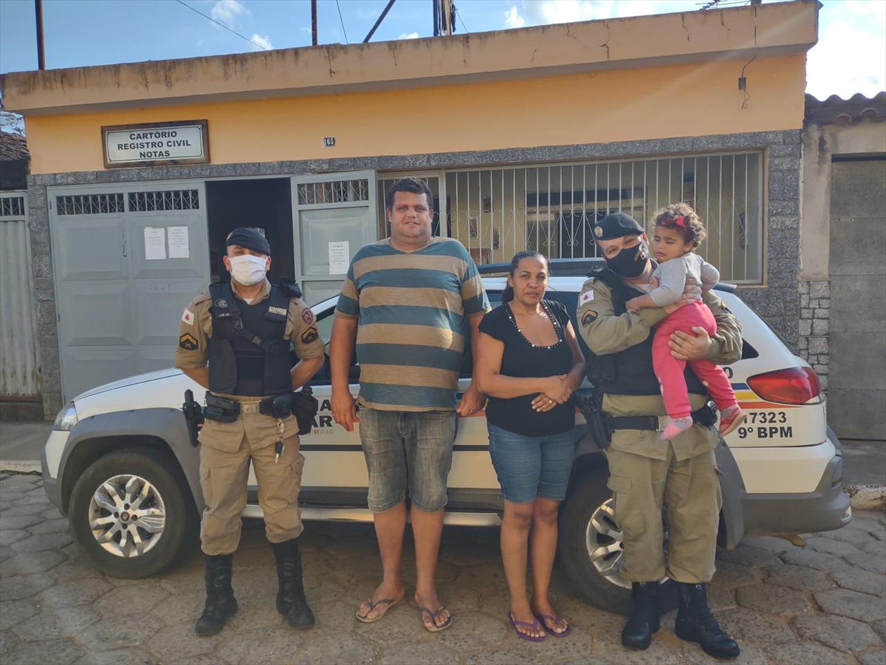 Policiais Militares salvam criança engasgada em Aracitaba