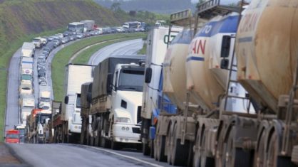 Caminhoneiros dizem que param em 7 de setembro se protesto incluir demanda da categoria