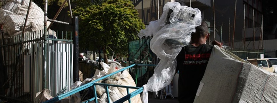 Governo de Minas paga R$ 2,25 milhões a catadores e coloca em dia repasses do Bolsa Reciclagem