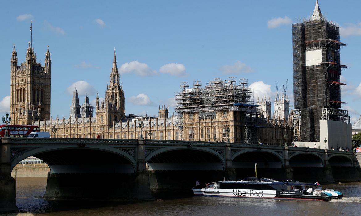 Inglaterra registra 162.572 casos de covid-19, novo recorde. Portugal segue a tendência