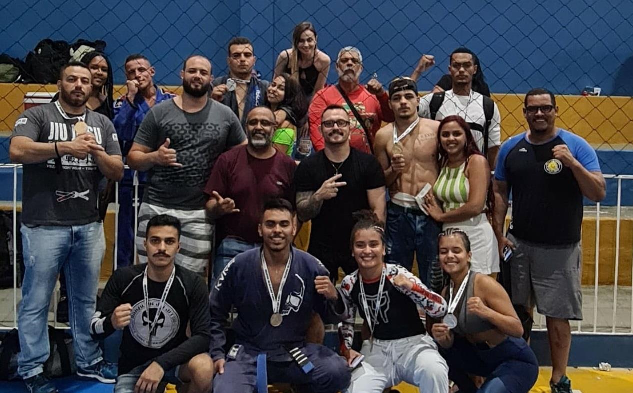 Academia Em Busca de Campeões se destaca na 1ª Copa Astato de Jiu Jitsu