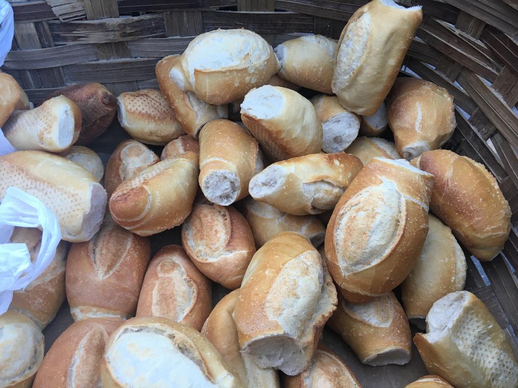 Mesmo com a alta da farinha de trigo, pão francês permanece na mesa dos sandumonenses