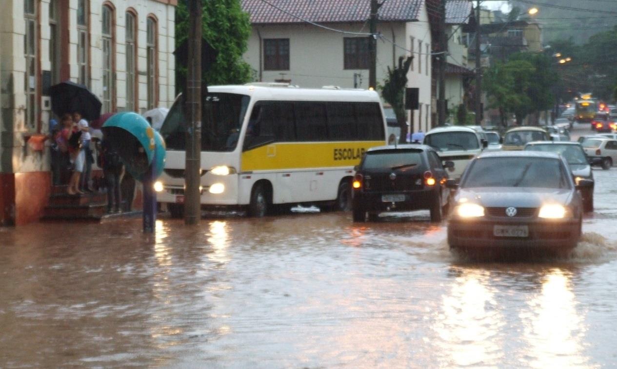 Legislativo aprova permuta de imóvel para drenar  Av. Rui Barbosa e construir Casa da Criança