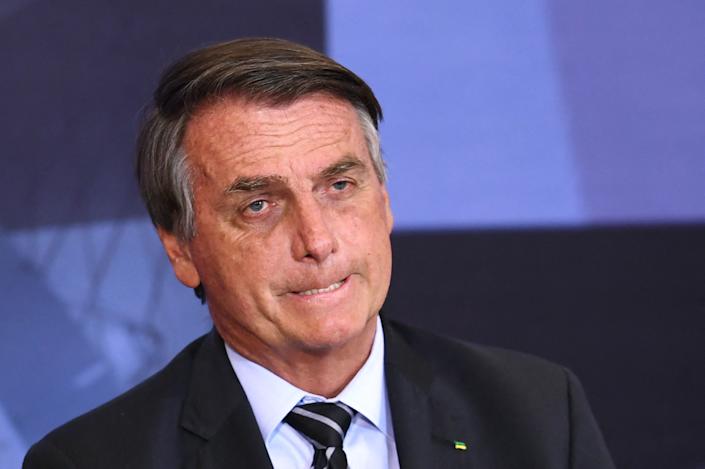 Único presidente com duas medidas provisórias devolvidas, Bolsonaro já enviou 201 para o Congresso