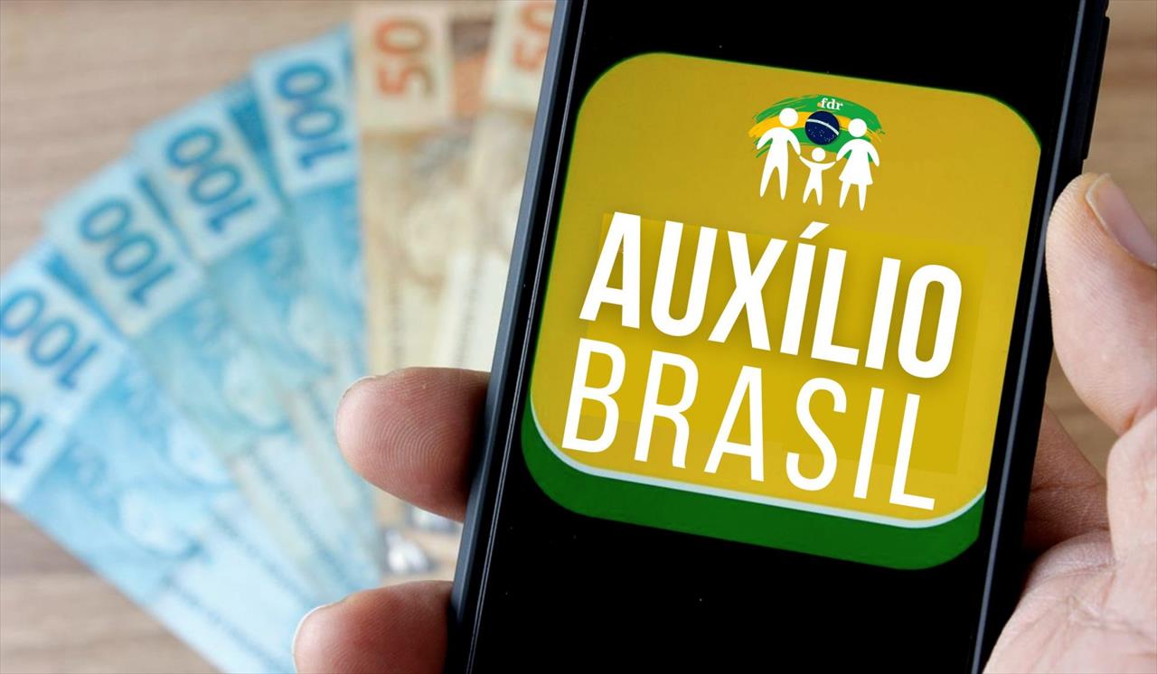 Entenda como vai funcionar o Auxílio Brasil