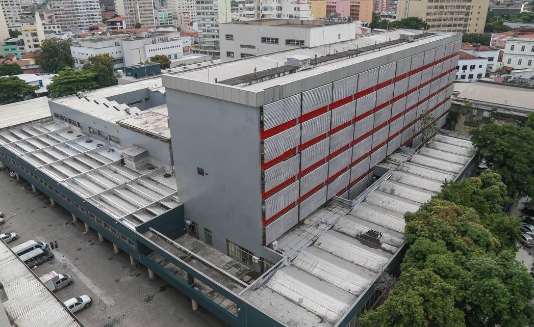 Hospital Souza Aguiar sem plano de combate a incêndios