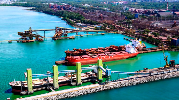 Porto de Tubarão tem a maior movimentação de cargas da região Sudeste