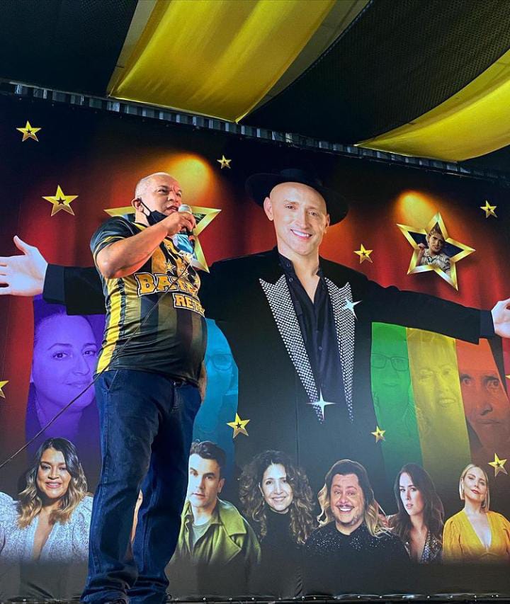 SÃO CLEMENTE FESTEJA PROCURA DE FANTASIAS PARA O CARNAVAL DE 2022