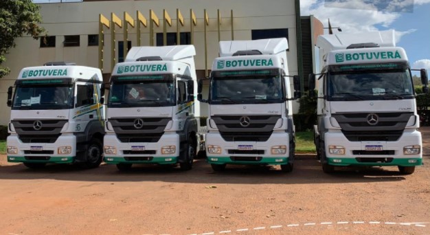 Grupo BOTUVERÁ abre vagas para Motoristas Carreteiros